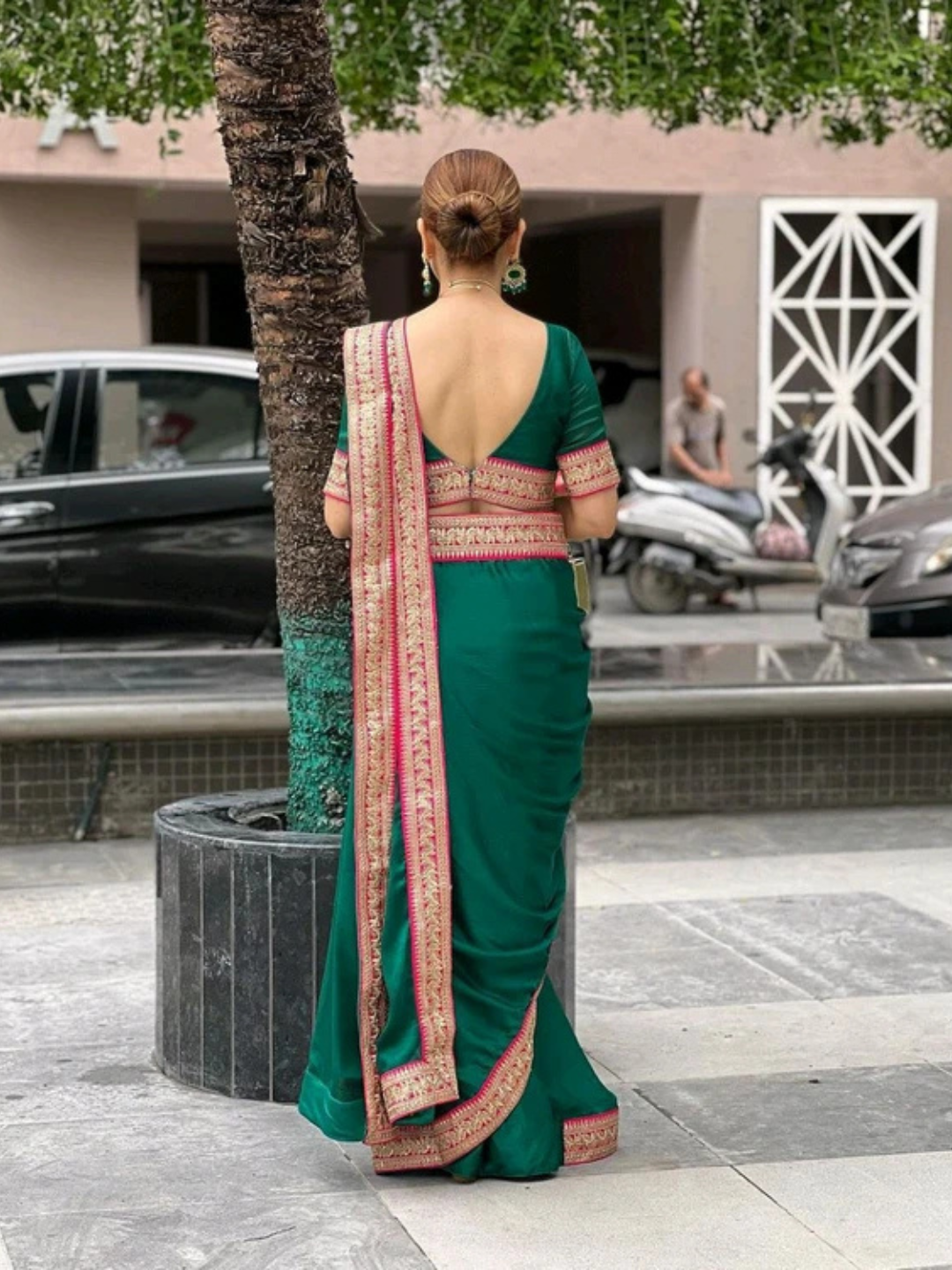 Ready To Wear Pocket Saree With Stiched Blouse