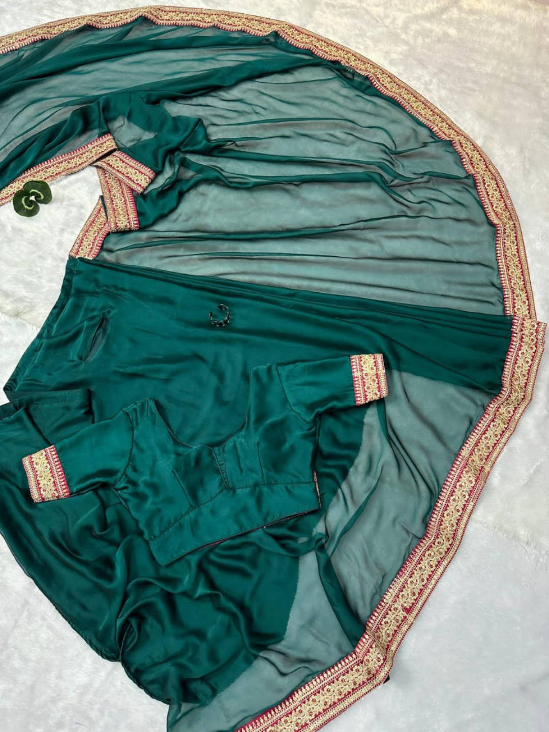 Ready To Wear Pocket Saree With Stiched Blouse