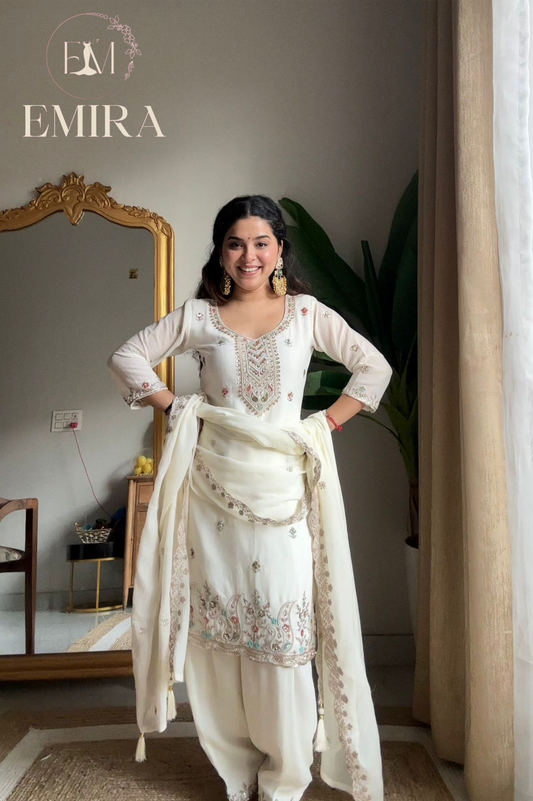 Emira Embroidery suit