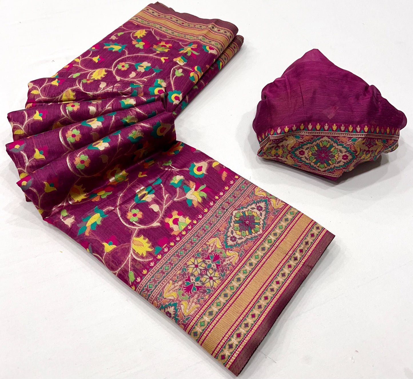 Premium Soft Pashmina Saree with Exquisite Border Detailing