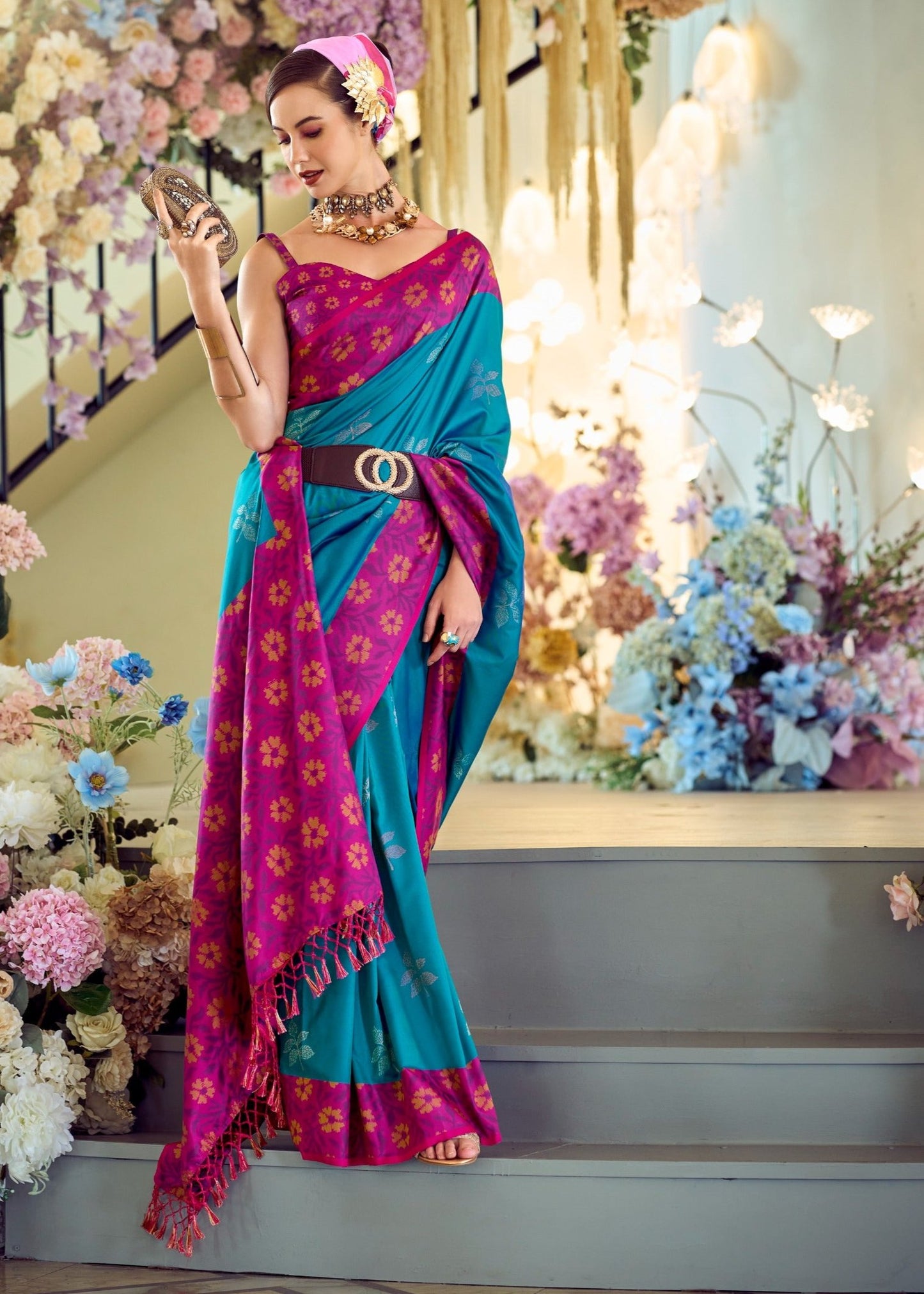 Soft Silk Ikkat Saree Adorned with Beautiful Contrast Weaving Pattern