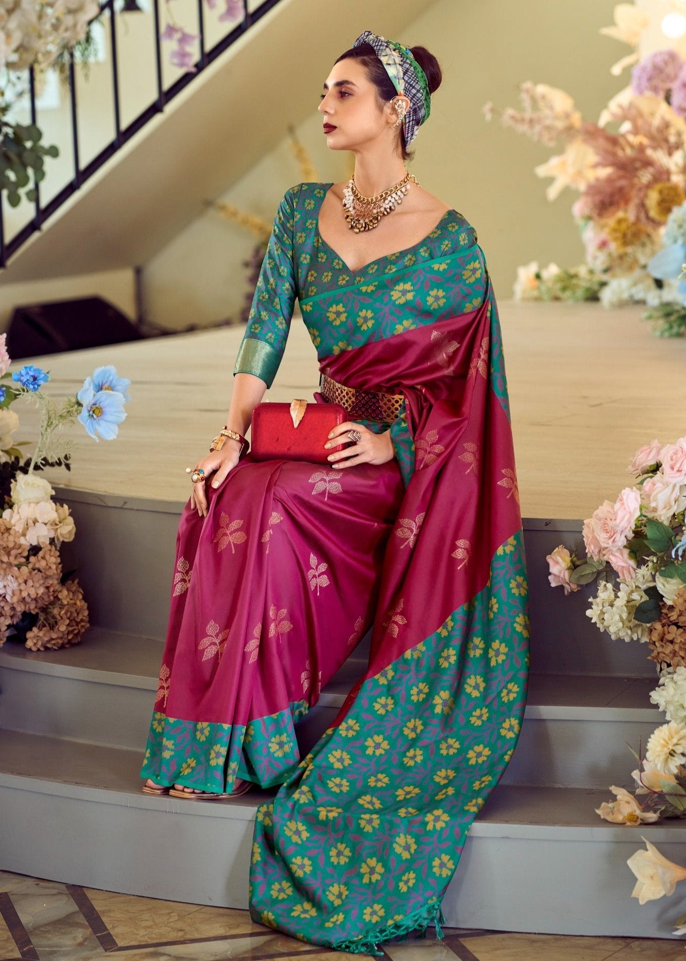 Soft Silk Ikkat Saree Adorned with Beautiful Contrast Weaving Pattern