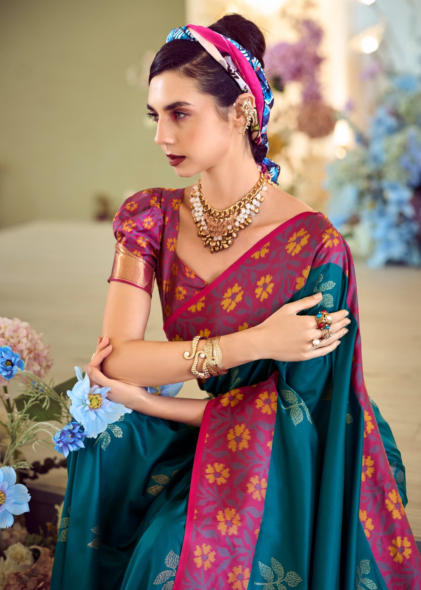 Soft Silk Ikkat Saree Adorned with Beautiful Contrast Weaving Pattern